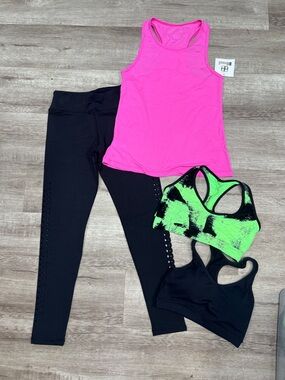 BBrazil Women’s Black Laser-Cut Leggings - Pink Tank & Green Sports Bra Set